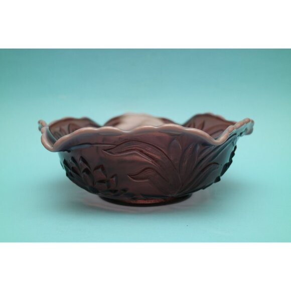 Antique Fenton Waterlily Amethyst Opalescent Scalloped Bowl (1906-1912) - Picture 2 of 6